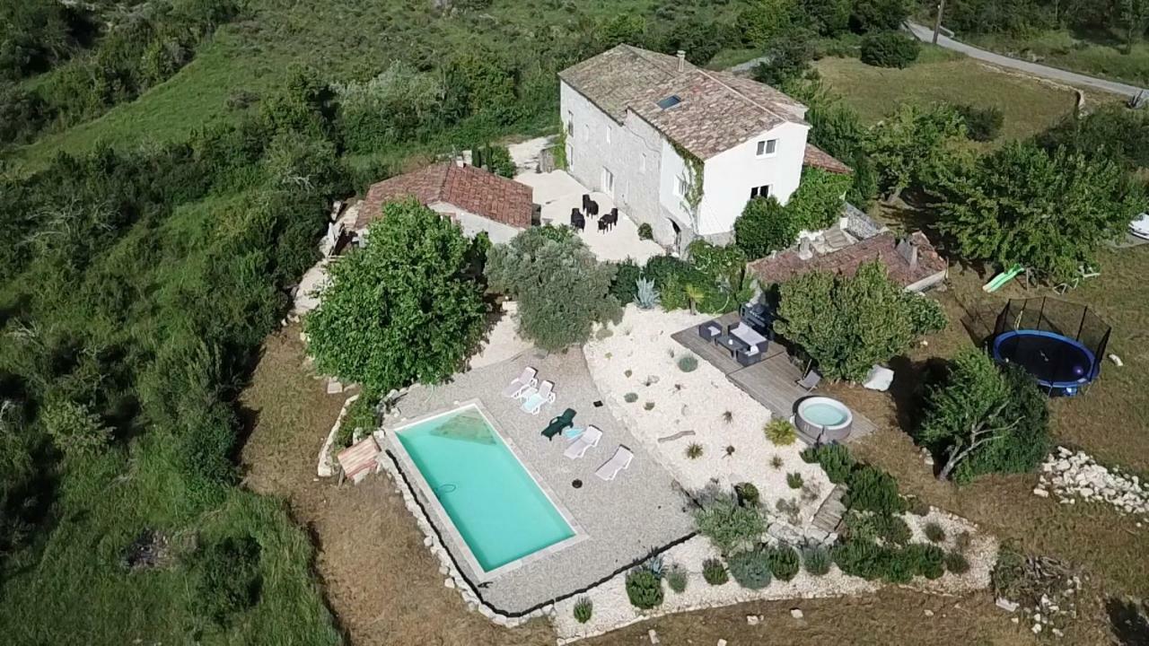 Les Agaves Piscine Panoramique Vue Exceptionnelle Bed and Breakfast Grospierres Exteriör bild